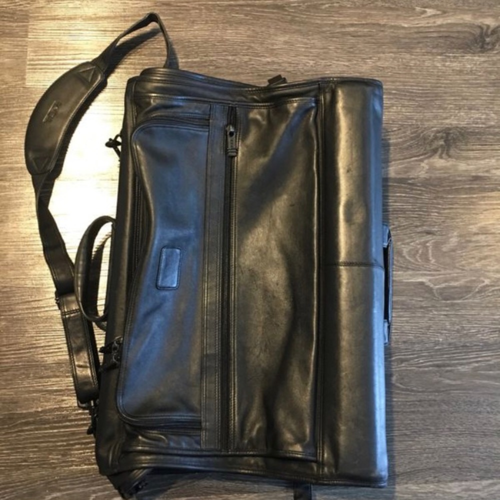 TUMI Black Leather Garment Tri Fold Carry on